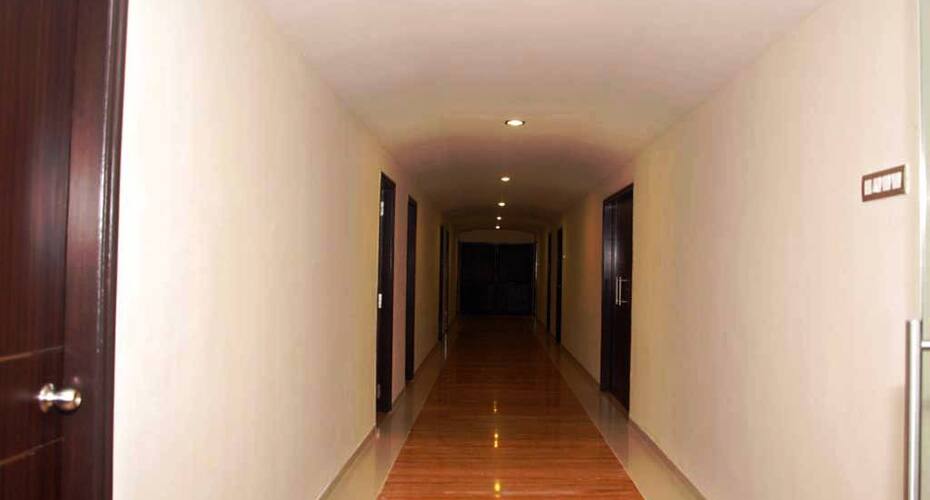 Plazzo Resorts, Vadodara 3